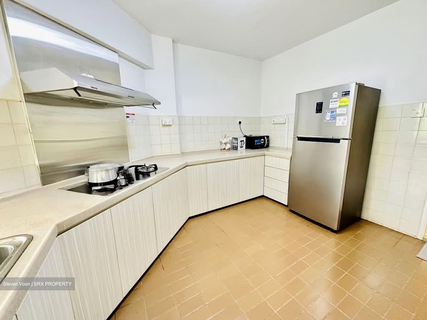 Ivory Heights (D22), Condominium #553424631